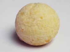 Pão de Queijo Congelado 30 gramas Médio 2kg Zé Gurme